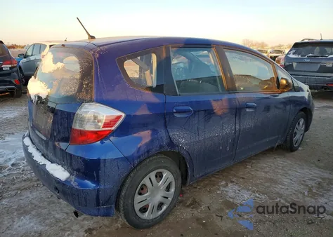 2010 Honda Fit z USA, uszkodzony, nr VIN JHMGE8G24AS013473